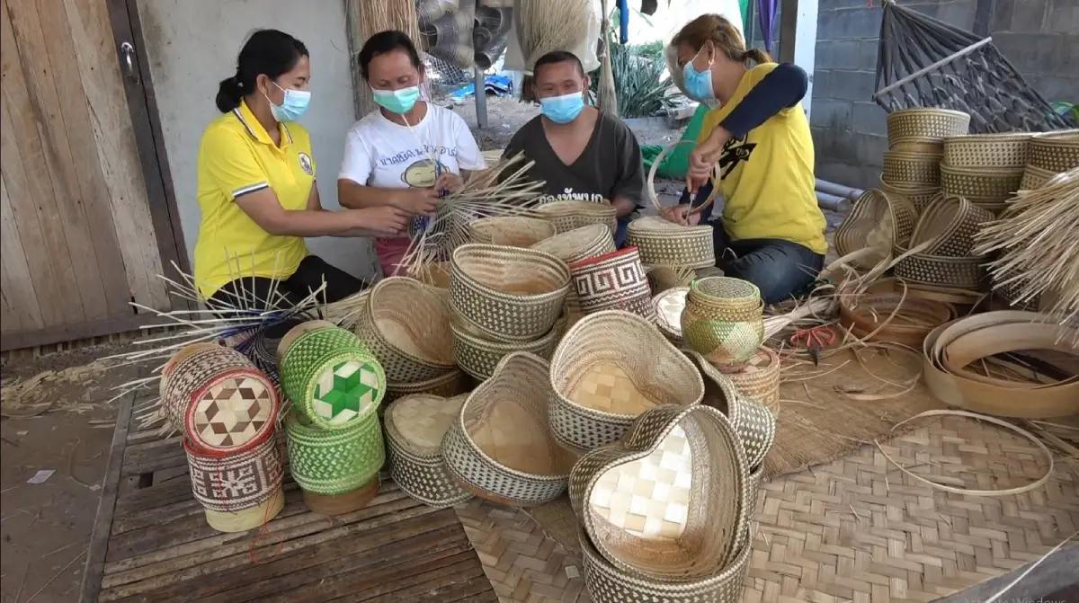บ้านทุ่งนางโอก บ้านทุ่งนางโอก