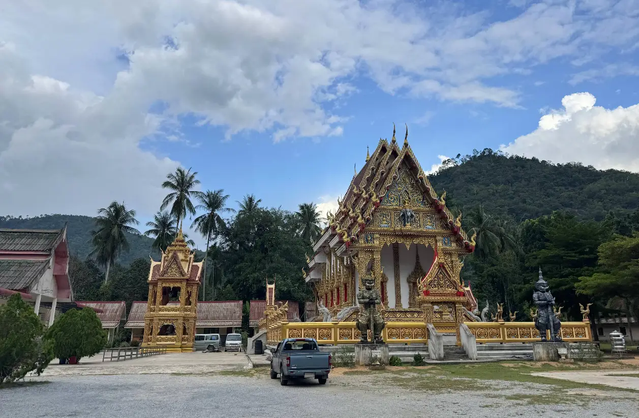 Wat Wongkot Banphot