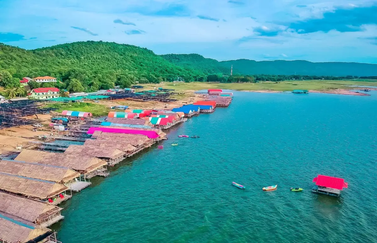 บางแสน 2 และหาดจอมทอง
