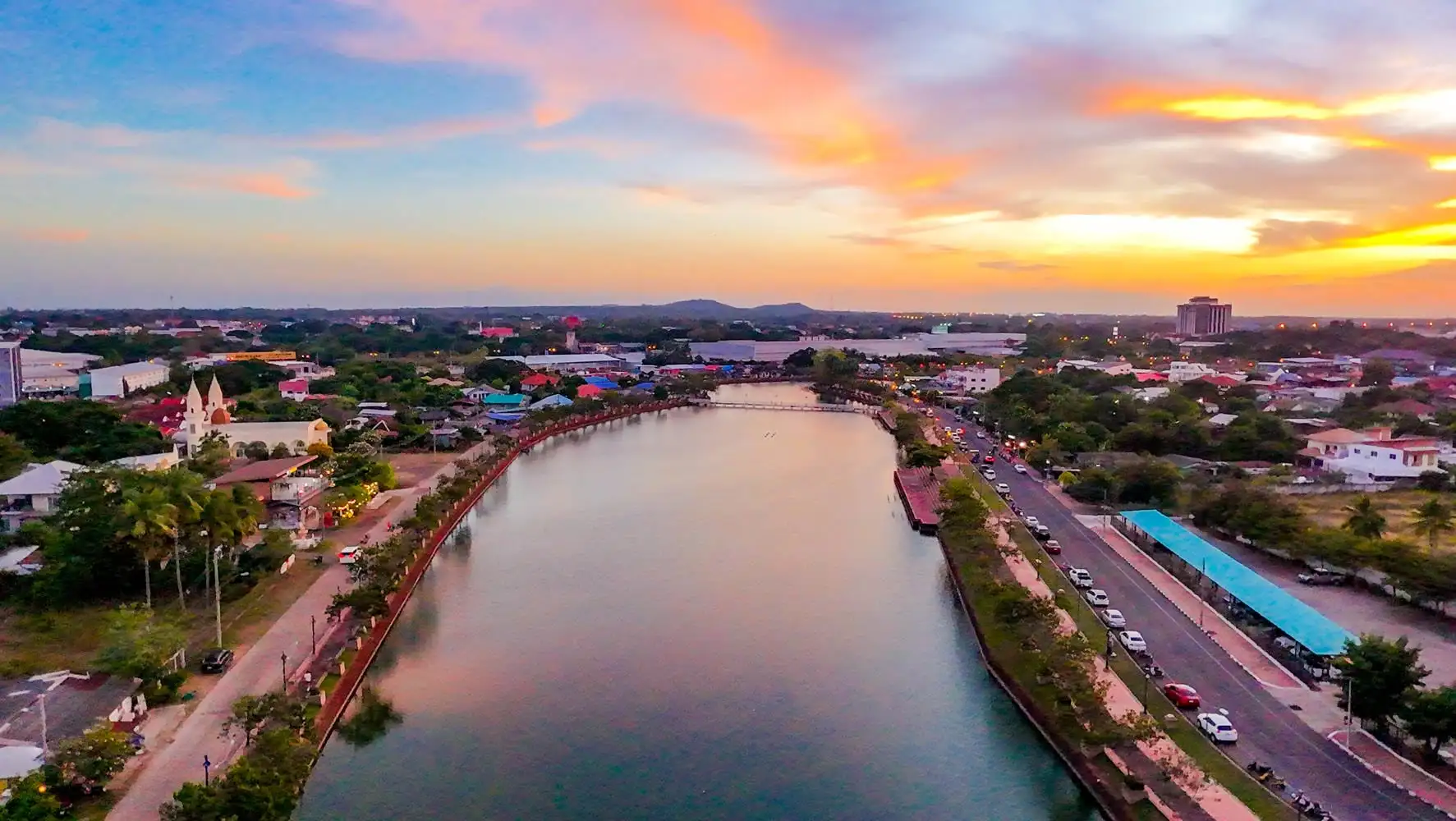 Ancient Moat (Khlong La Lom)
