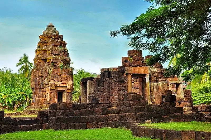 Kuti Ruesi Ban Nong Bua Lai