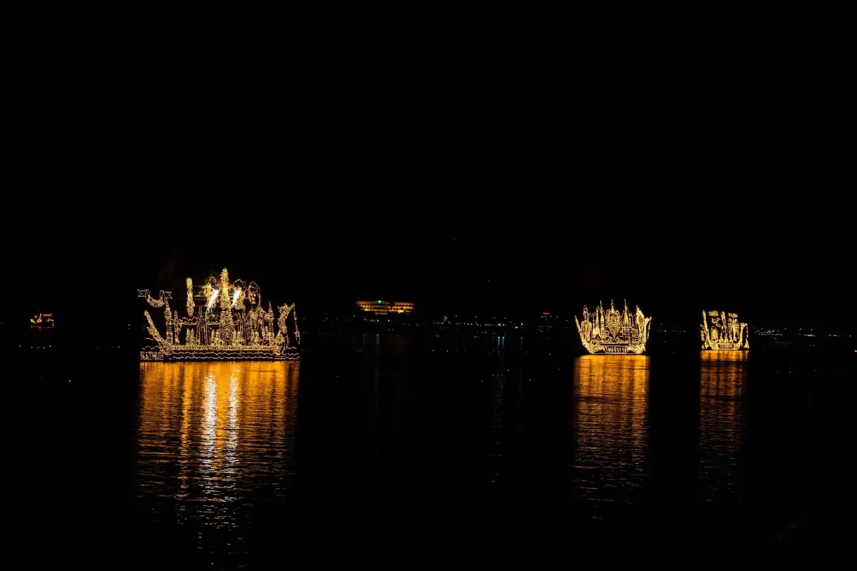 Illuminated Boat Procession Festival