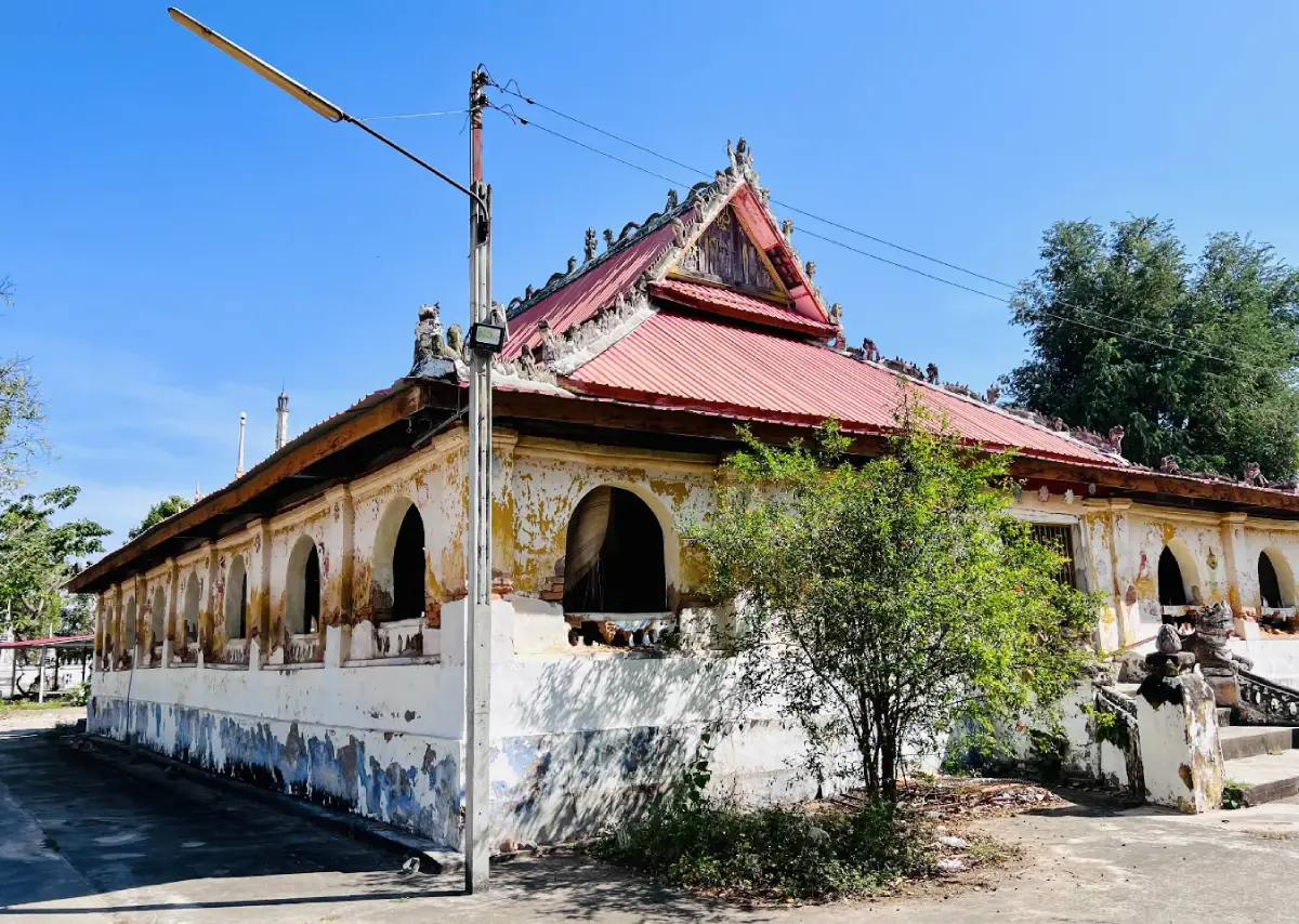 Wat Photharam