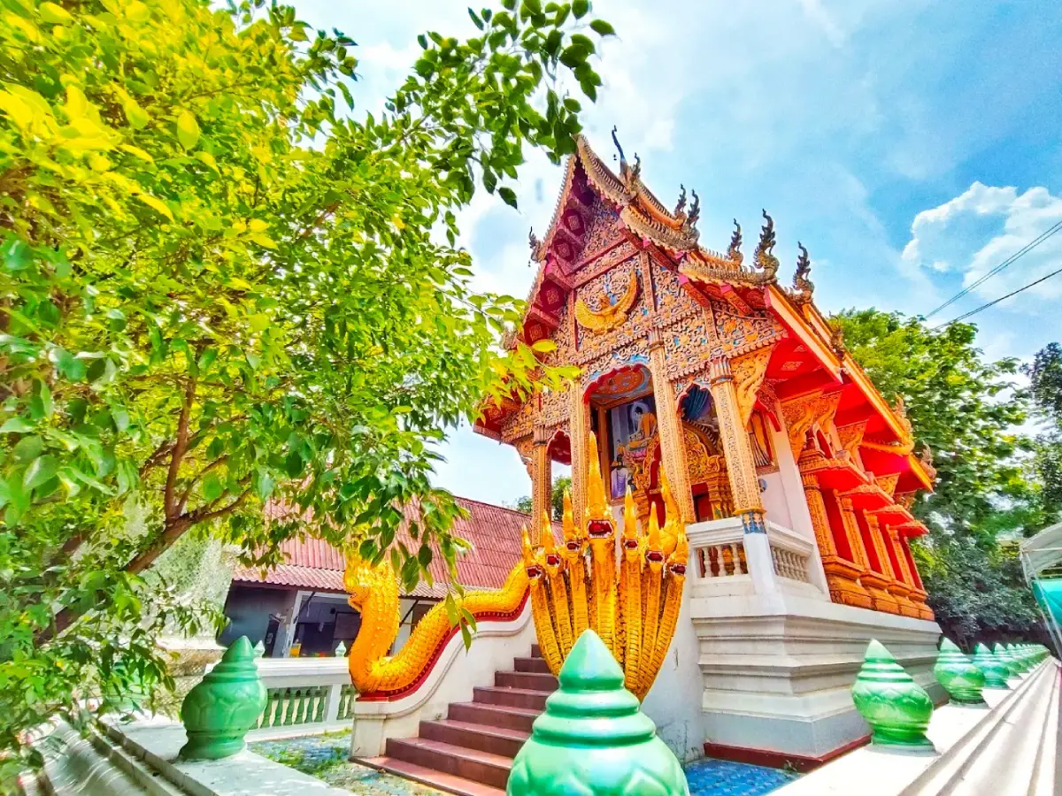 Wat Daowadung Wat Daowadung