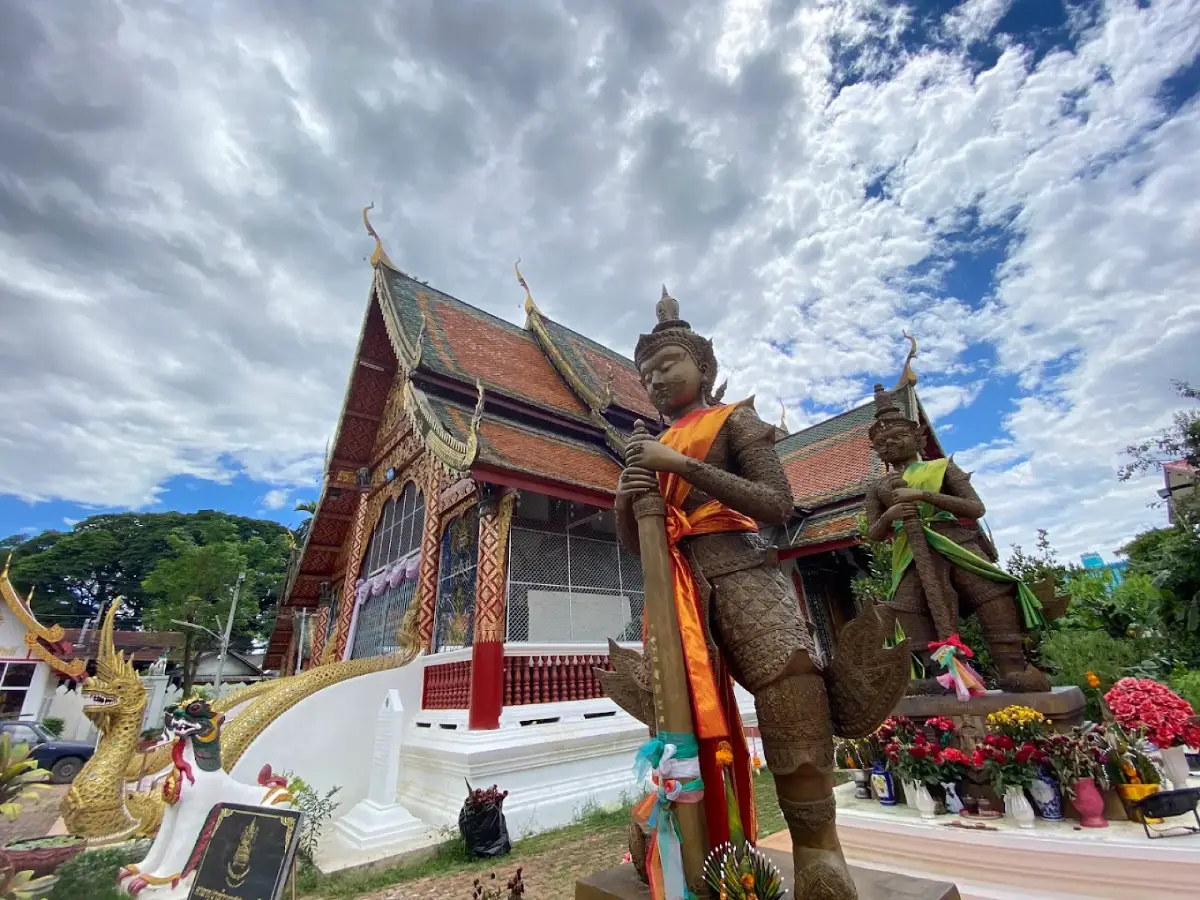 Wat San Pa Khoi Wat San Pa Khoi