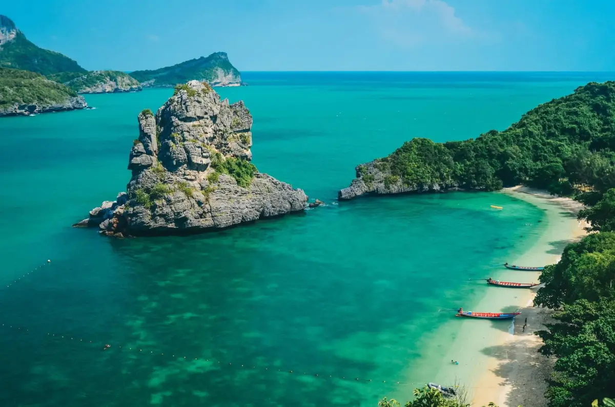เกาะสามเส้า เกาะสามเส้า