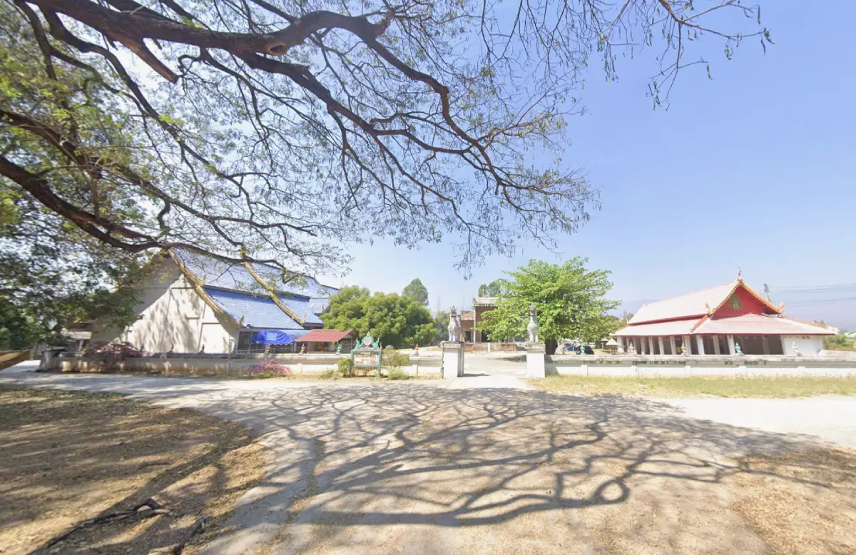 Wat Ban Mai Saraphi Wat Ban Mai Saraphi