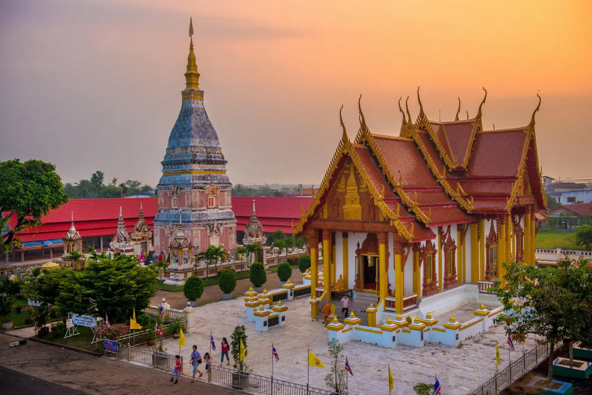 Wat That Renu Nakhon Phanom