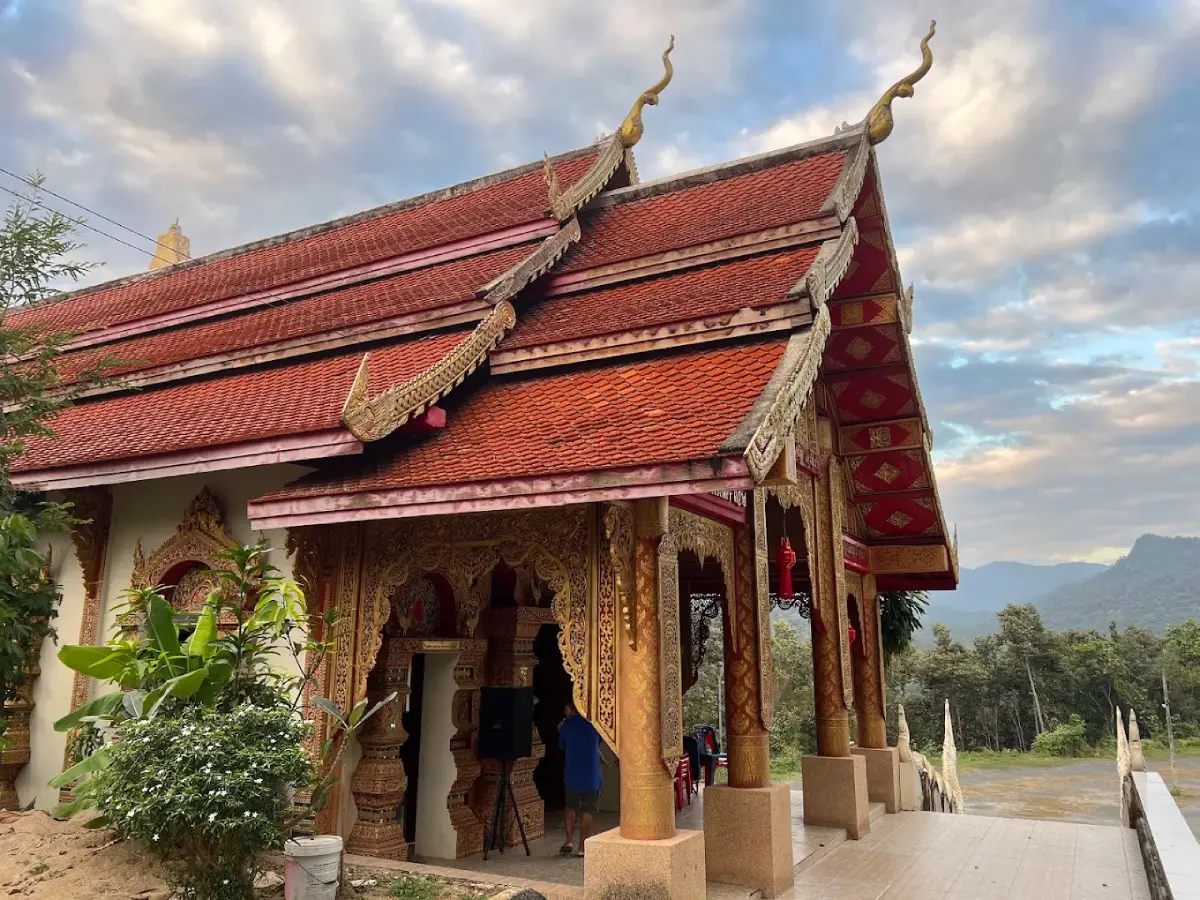 วัดดอยกู่ (วัดพระธาตุดอยกู่) วัดดอยกู่ (วัดพระธาตุดอยกู่)