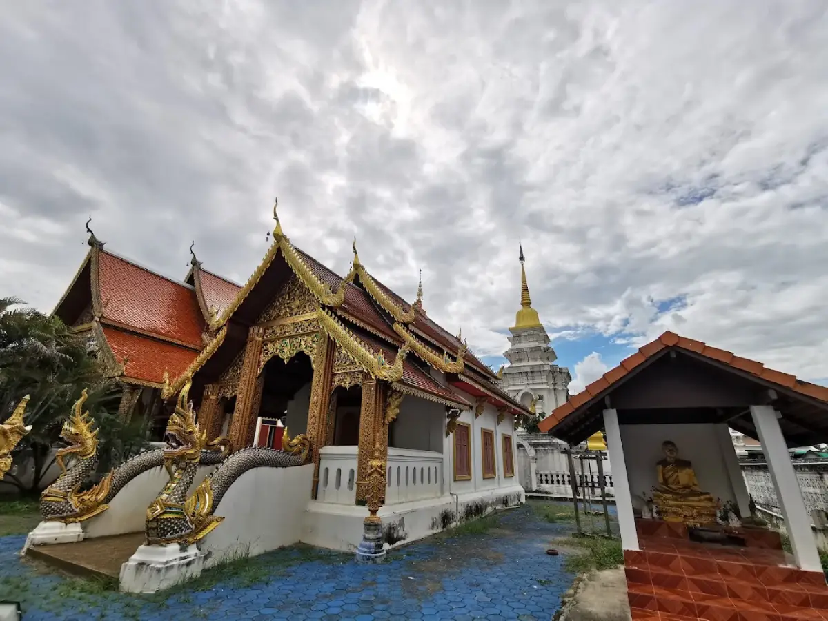 วัดอินทราราม (ขี้เหล็กหลวง) วัดอินทราราม (ขี้เหล็กหลวง)