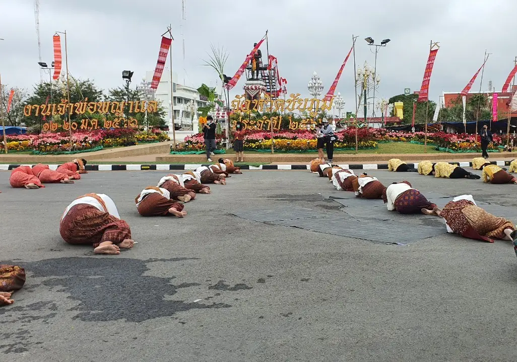 ฉลองอนุสาวรีย์เจ้าพ่อพระยาแล