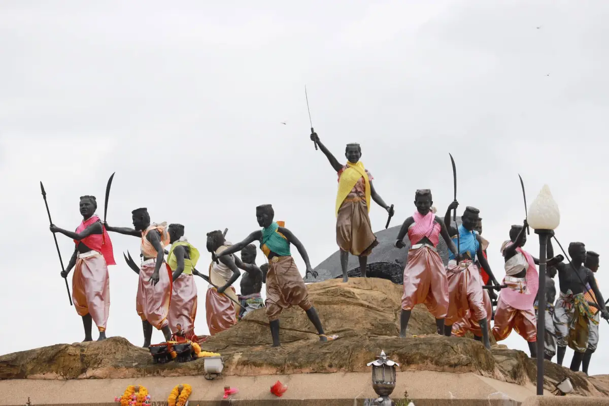 Thung Samrit Heroic Deeds Memorial Thung Samrit Heroic Deeds Memorial