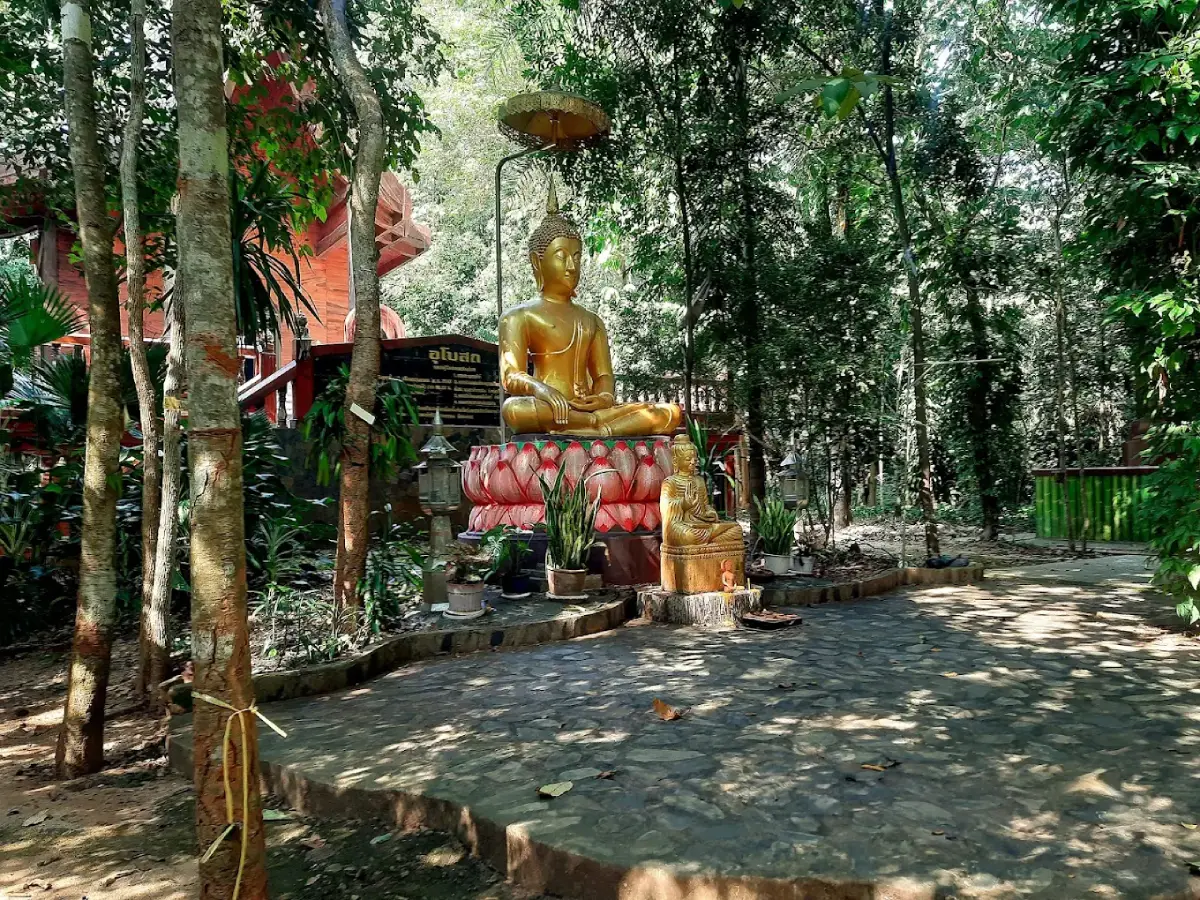 Wat Mae Chai Tai Wat Mae Chai Tai