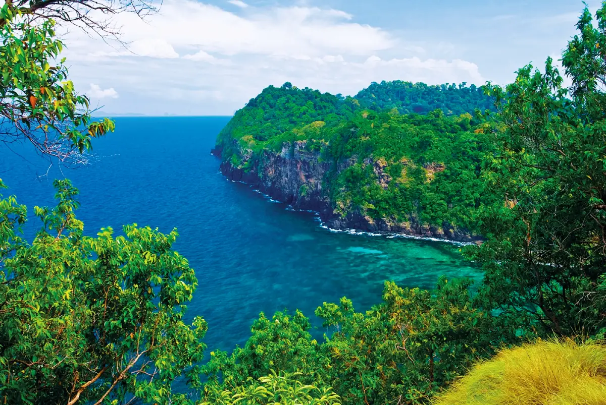 เกาะรอกนอก จังหวัดกระบี่ ทะเลอันดามัน