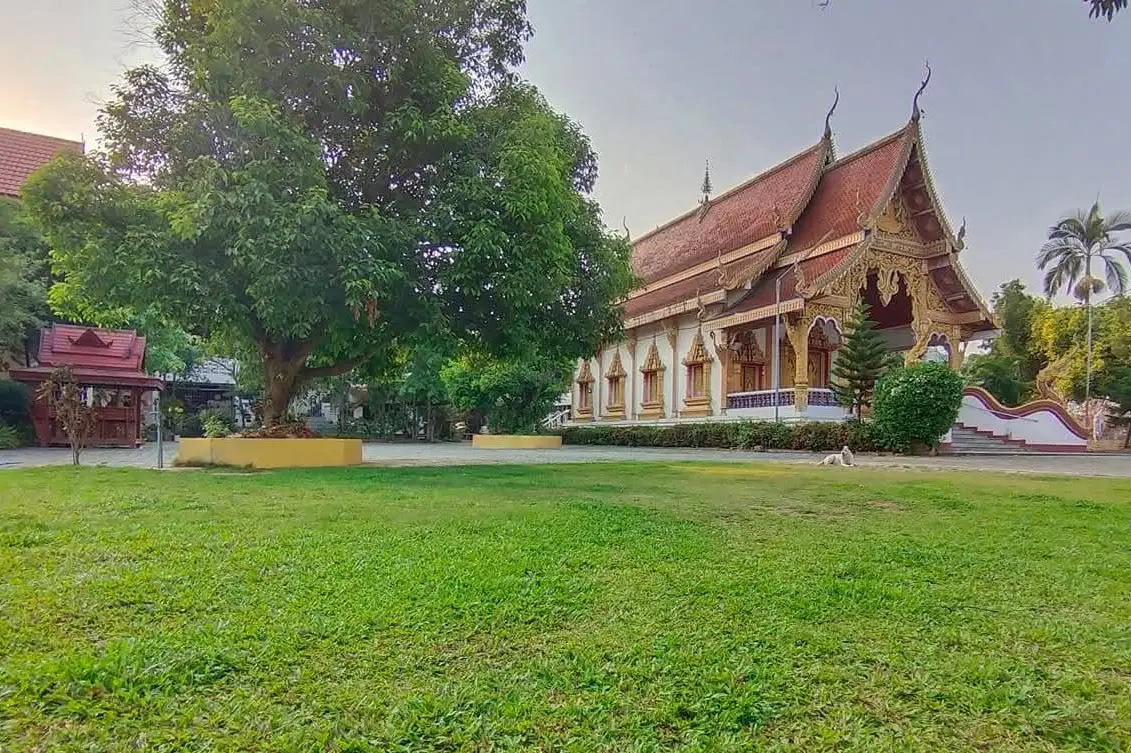 Wat San Phak La Wat San Phak La