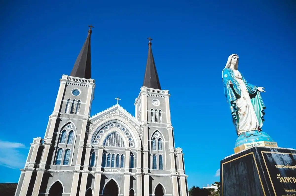 16 Beautiful Churches to Visit in Thailand 16 Beautiful Churches to Visit in Thailand