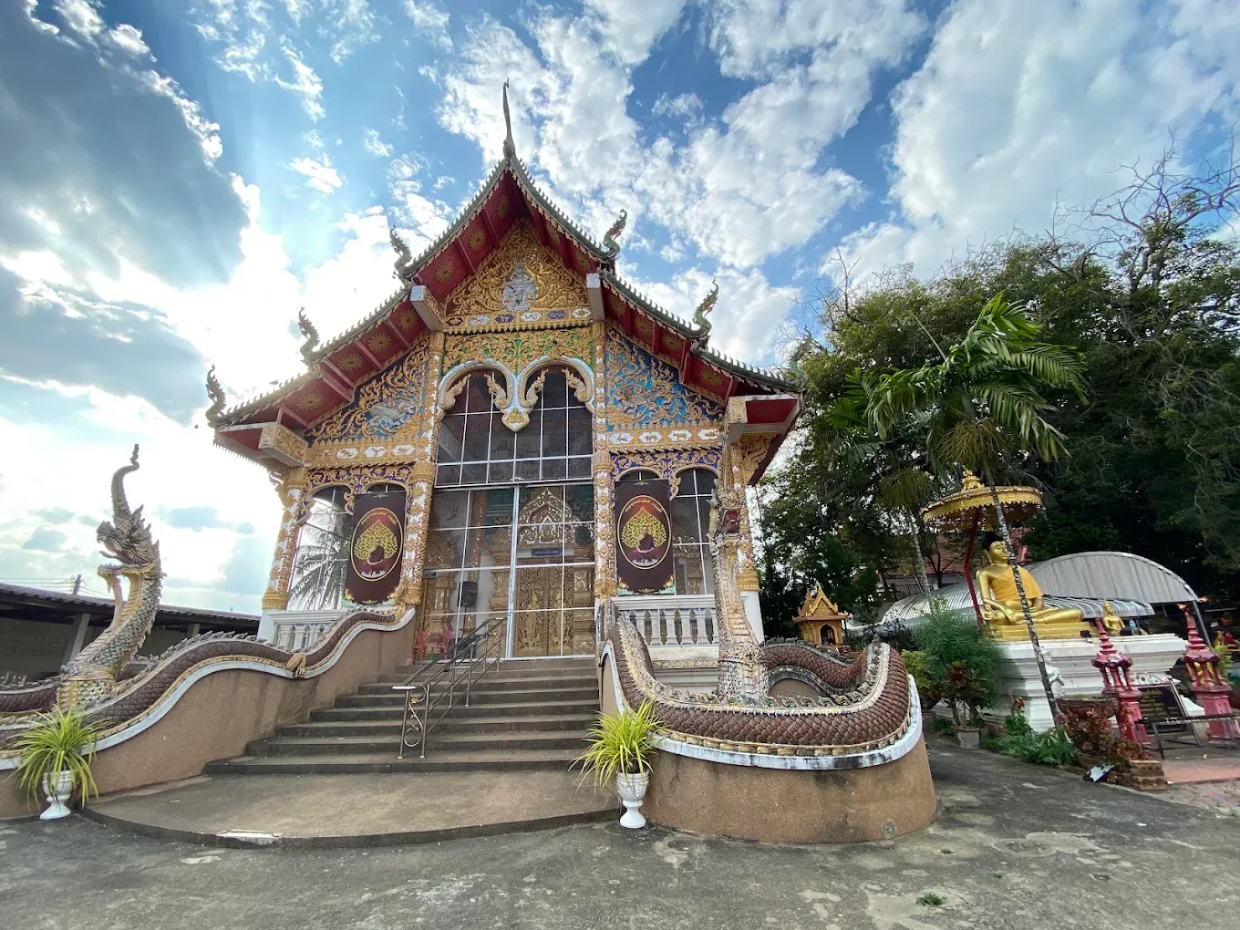 วัดสว่างอารมณ์ (ทุ่งสะโตก) วัดสว่างอารมณ์ (ทุ่งสะโตก)