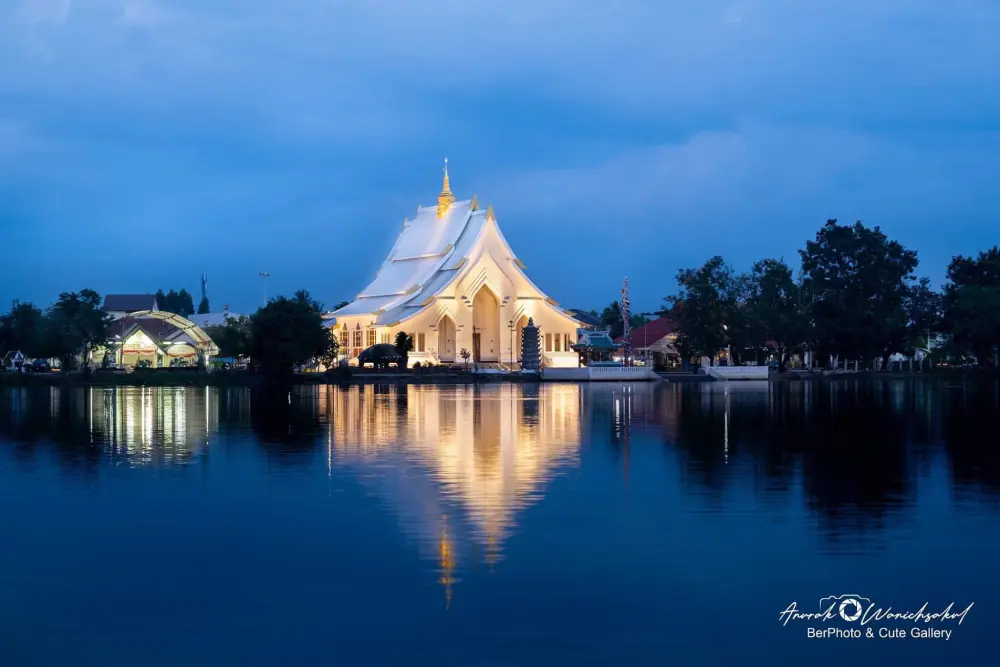 Chao Pho Phraya Lae Shrine Chao Pho Phraya Lae Shrine