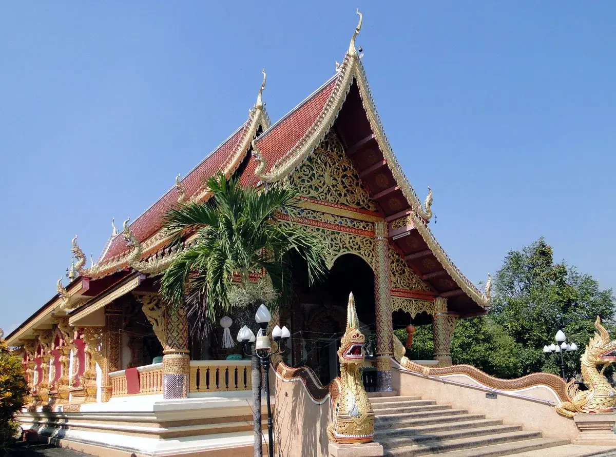Wat Makab Tong Wat Makab Tong