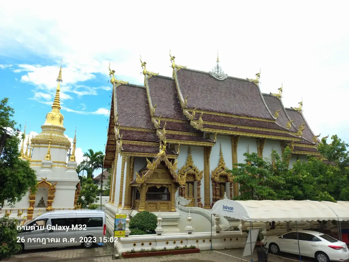 Wat Pa Daet (Pa Phai) Wat Pa Daet (Pa Phai)