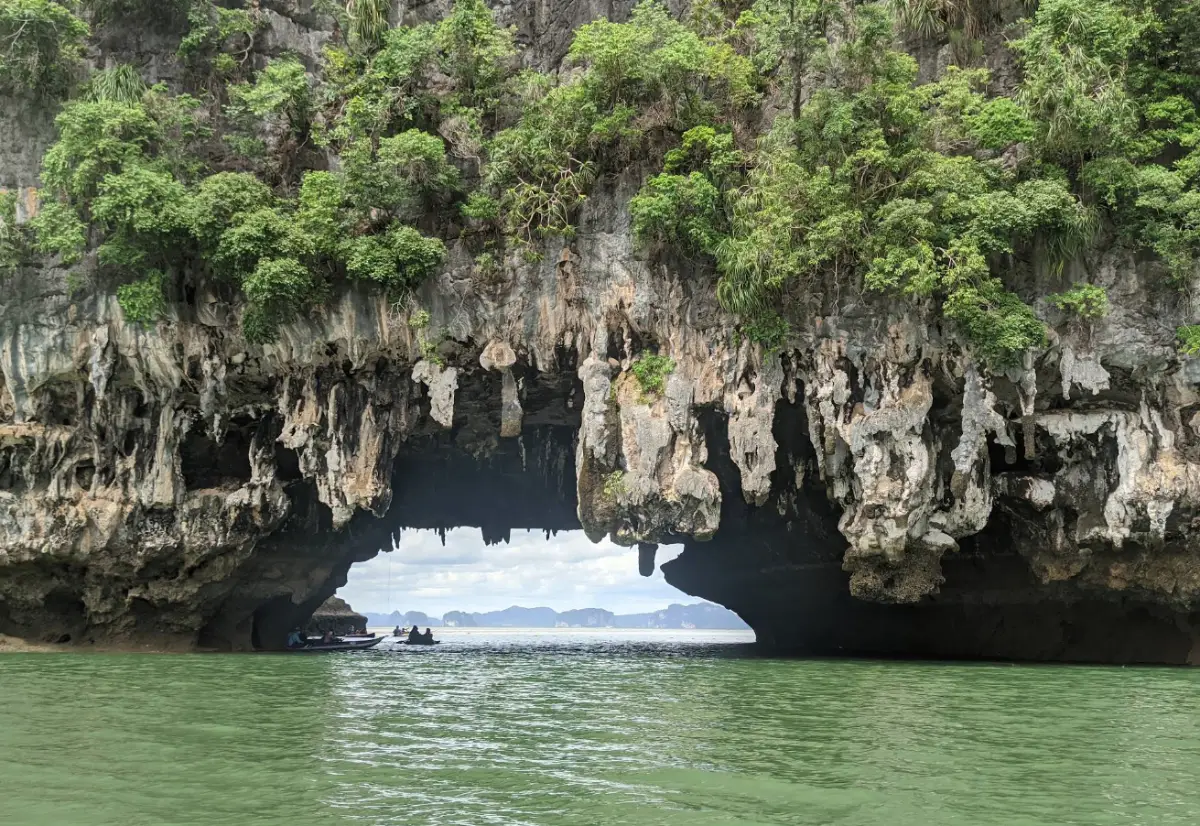 Tham Lot Phang Nga Bay