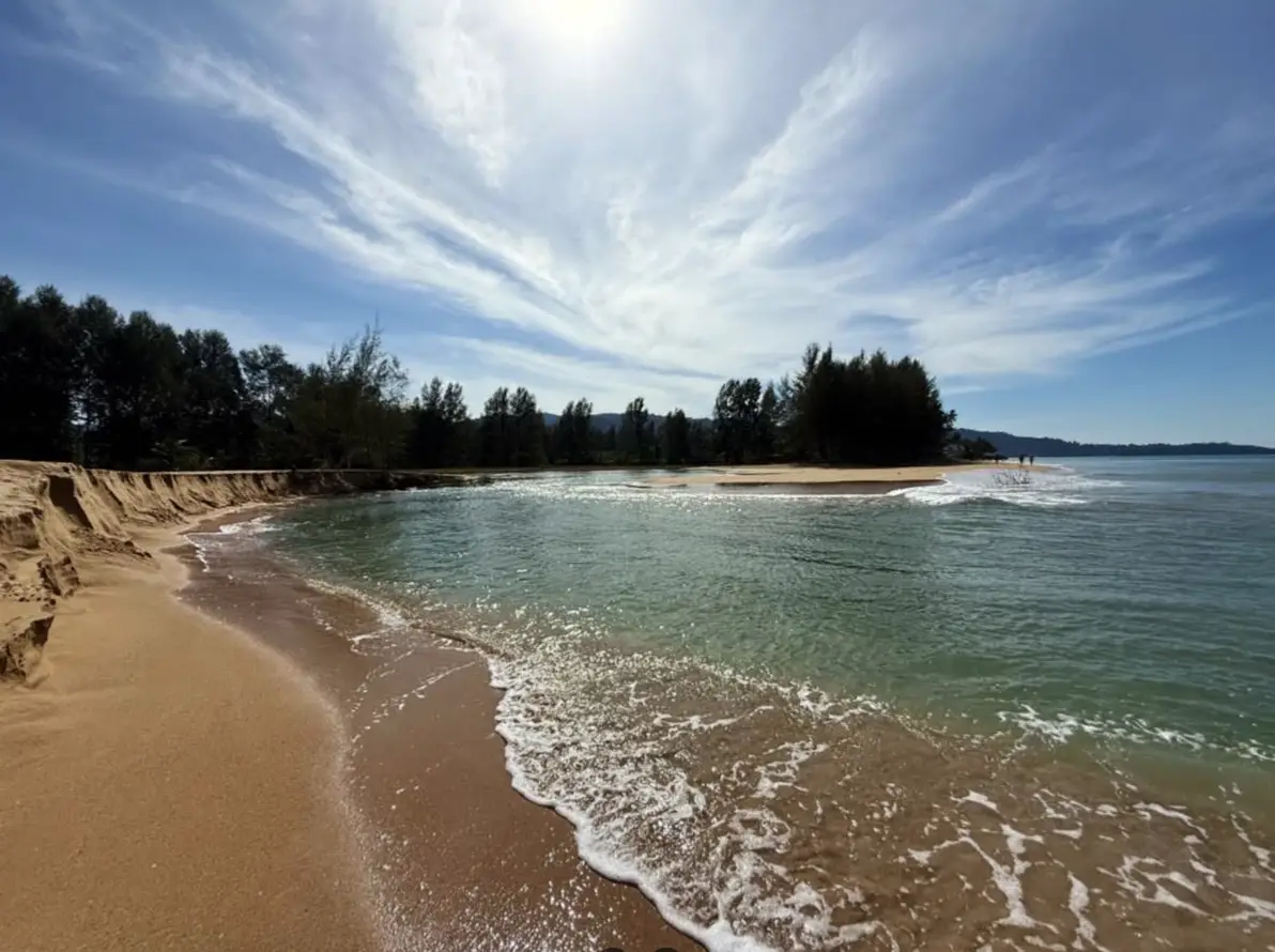 หาดคึกคัก เขาหลัก จังหวัดพังงา ทะเลอันดามัน