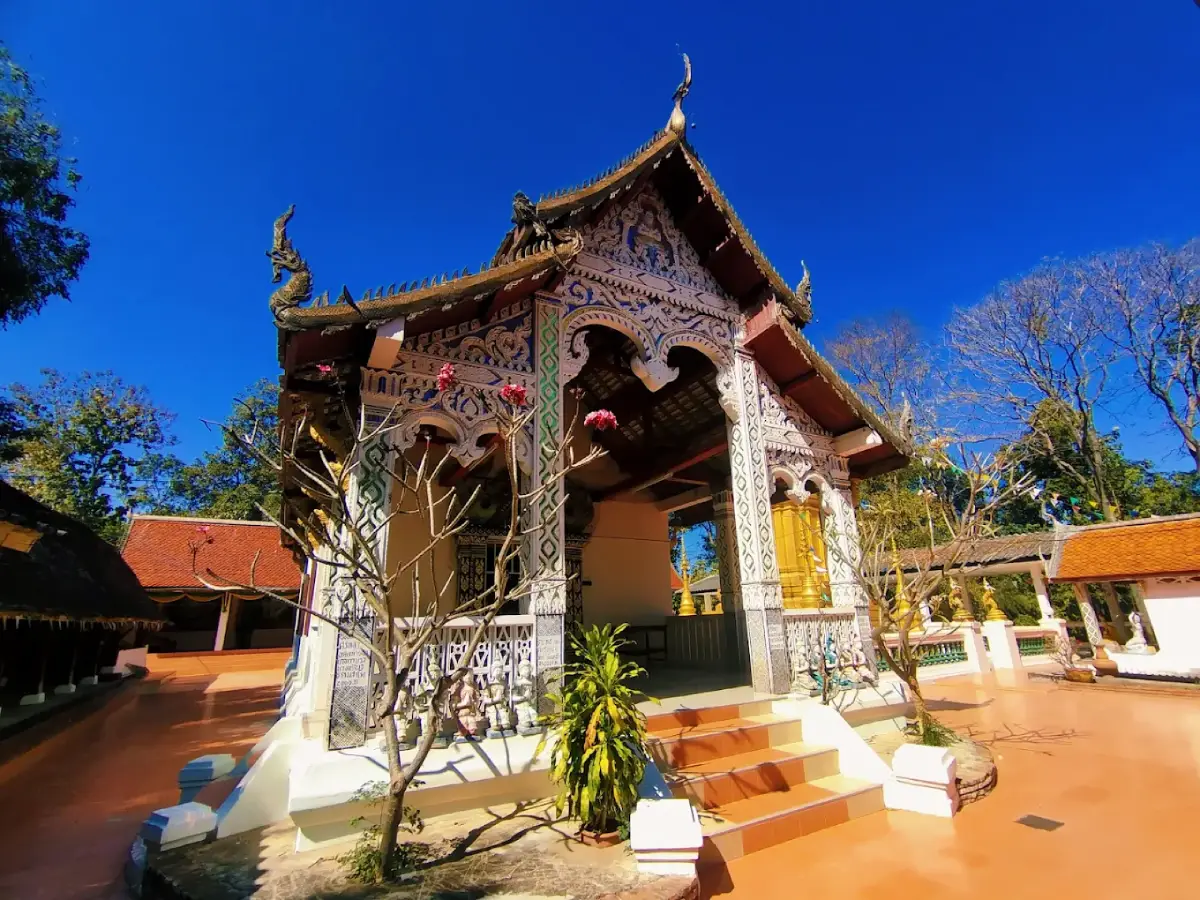 วัดพระธาตุดอยถ้ำ วัดพระธาตุดอยถ้ำ