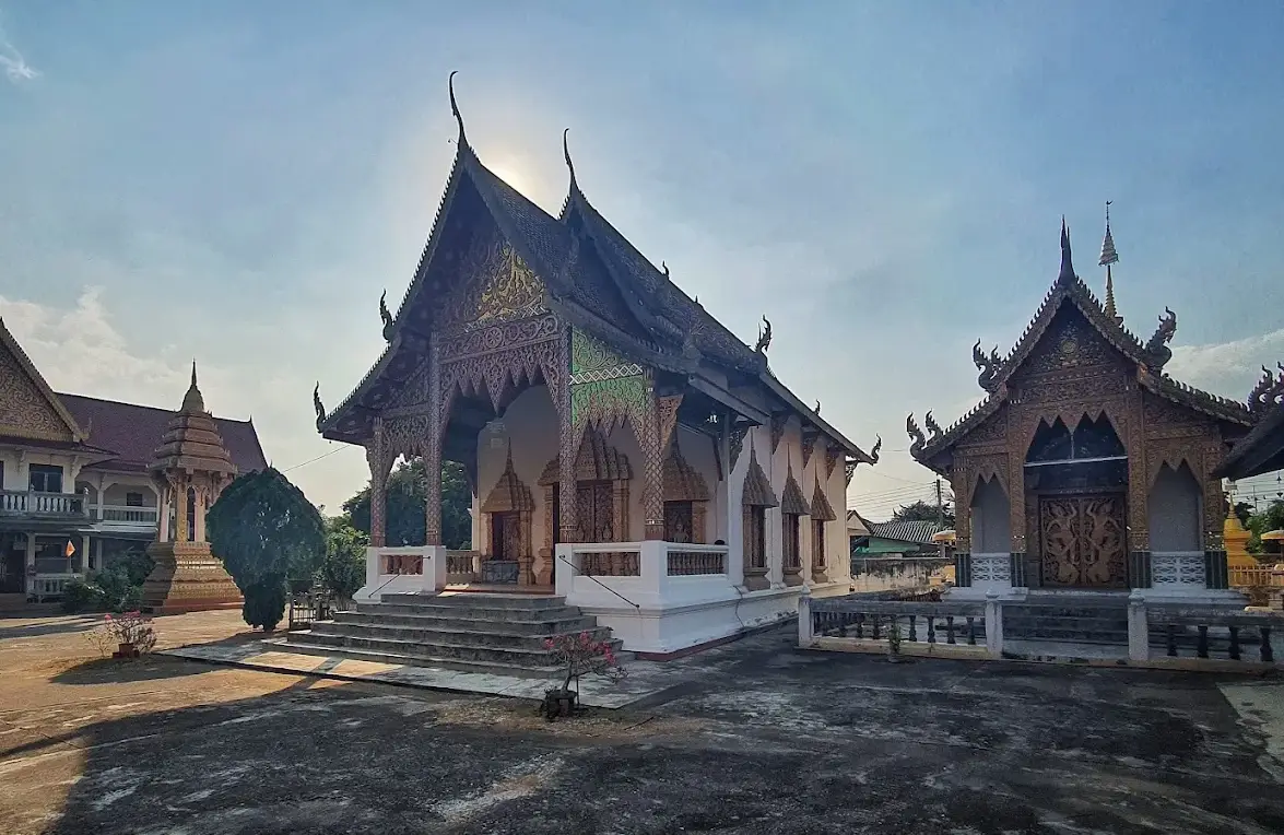 Wat Walukaram (Nong Tong) Wat Walukaram (Nong Tong)
