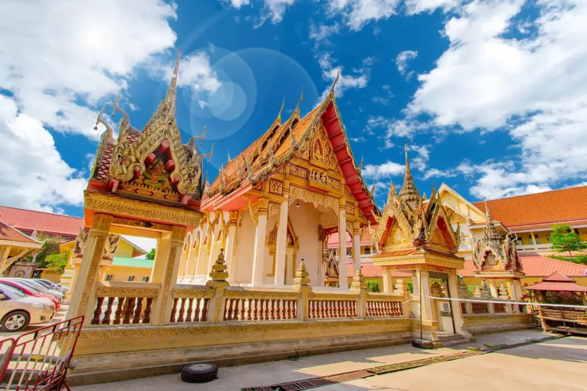 Wat Sra Thong Wat Sra Thong