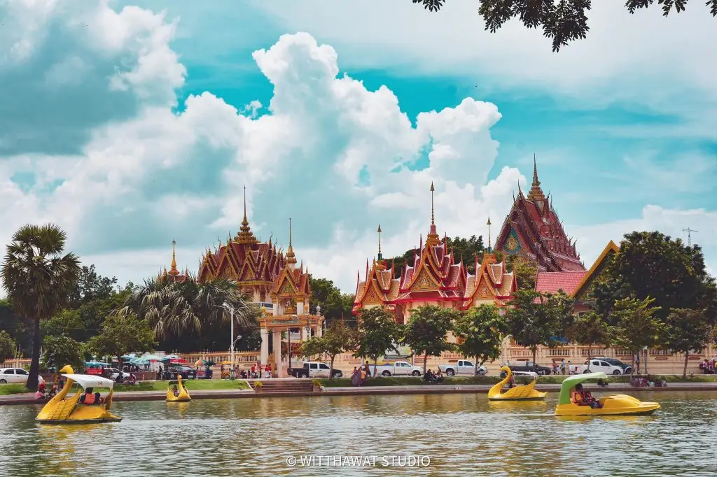 Wat Bueng Phra Lan Chai Wat Bueng Phra Lan Chai