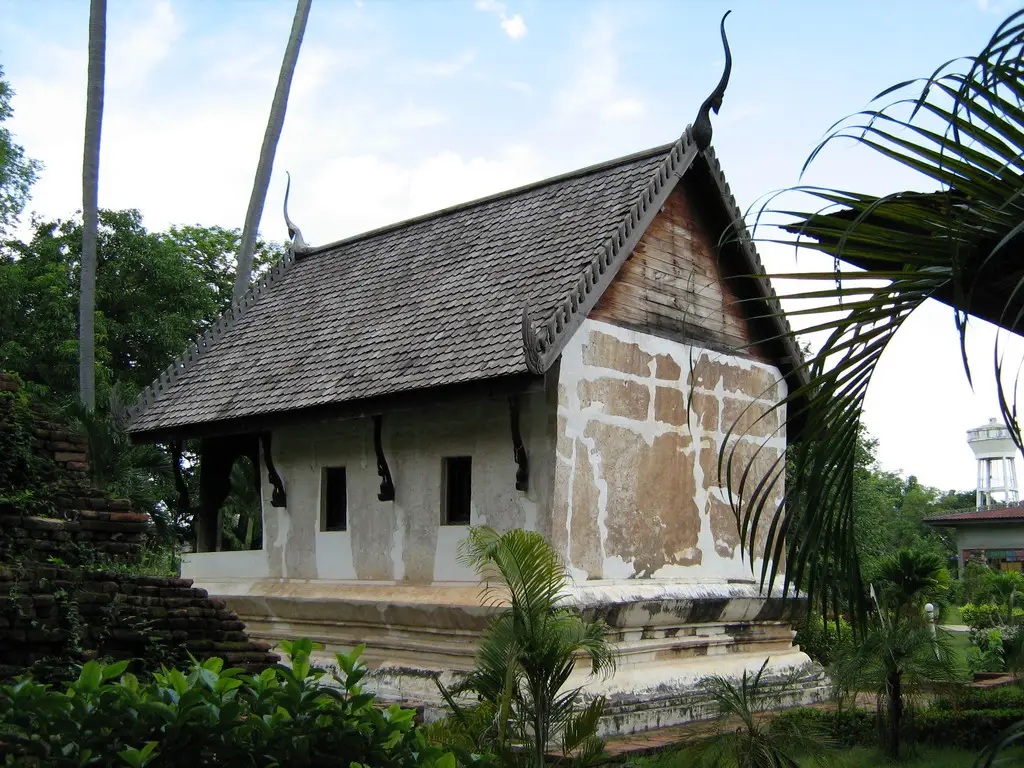 Wat Traiphum Khanachan Wat Traiphum Khanachan
