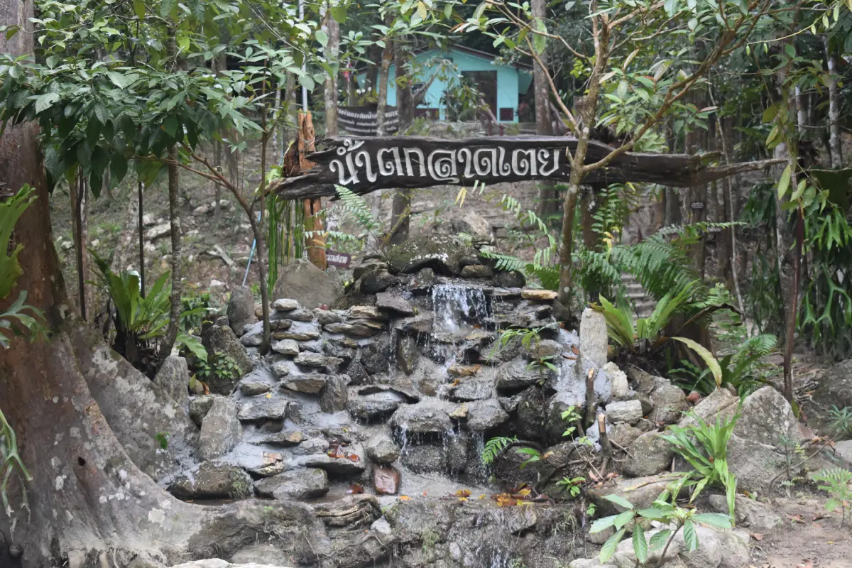 Lad Toei Waterfall, Phatthalung