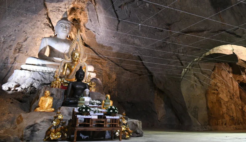 ถ้ำนารายณ์ (ถ้ำเขาวง)