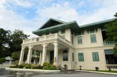 พระราชวังสนามจันทร์