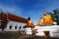 Wat Phra Borom That Chaiya