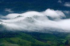 ดอยม่อนเงาะ