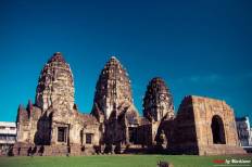 Phra Prang Sam Yot