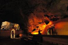 Tham Khao Luang Cave