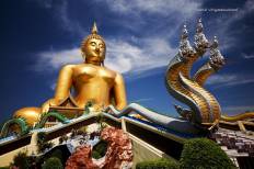 Wat Muang