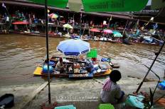 ตลาดน้ำยามเย็นอัมพวา
