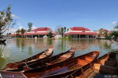 ตลาดน้ำหัวหินสามพันนาม