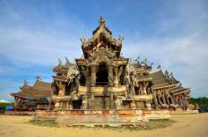 ปราสาทสัจธรรม