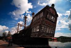 พร้อมมิตรฟิล์มสตูดิโอ