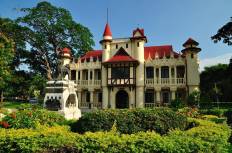 Sanam Chandra Palace