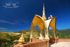 Wat Phra That Pha Sorn Kaew