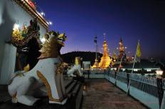 Wat Chong Kham