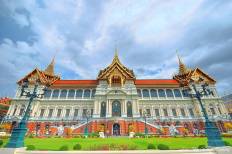 Chakri Maha Prasat Throne Hall