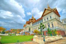 Chakri Maha Prasat Throne Hall
