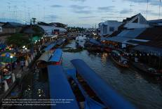 ตลาดน้ำยามเย็นอัมพวา