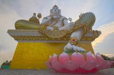 Wat Saman Rattanaram (Wat Mai Khun Saman)